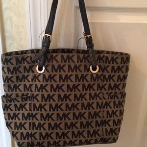 Michael Kors bag